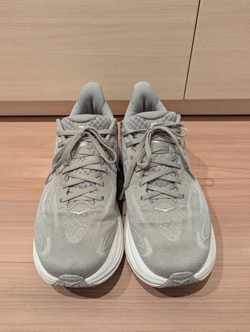 【美品】★交渉可能★ HOKA クリフトン10 28CM