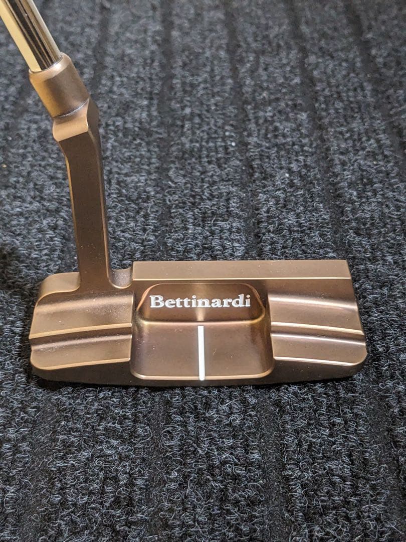 Bettinardi Queen B #15 パター