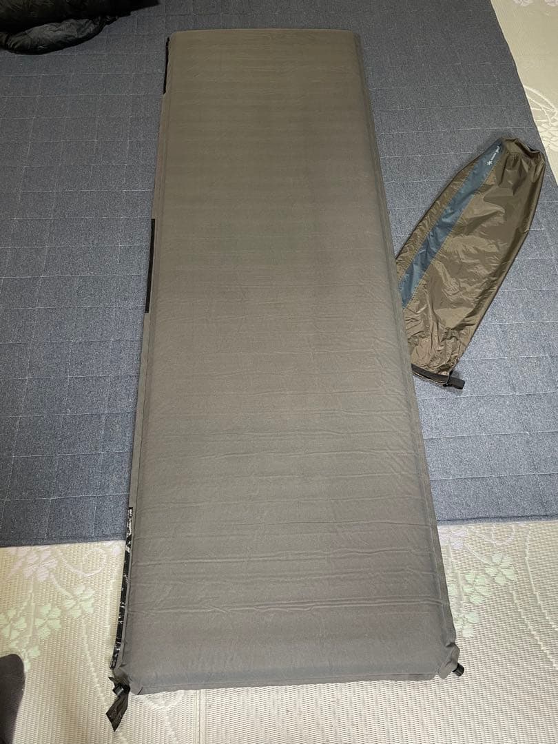  peak ダウンシェラフ バクー200+CAMPマット2.5STセット