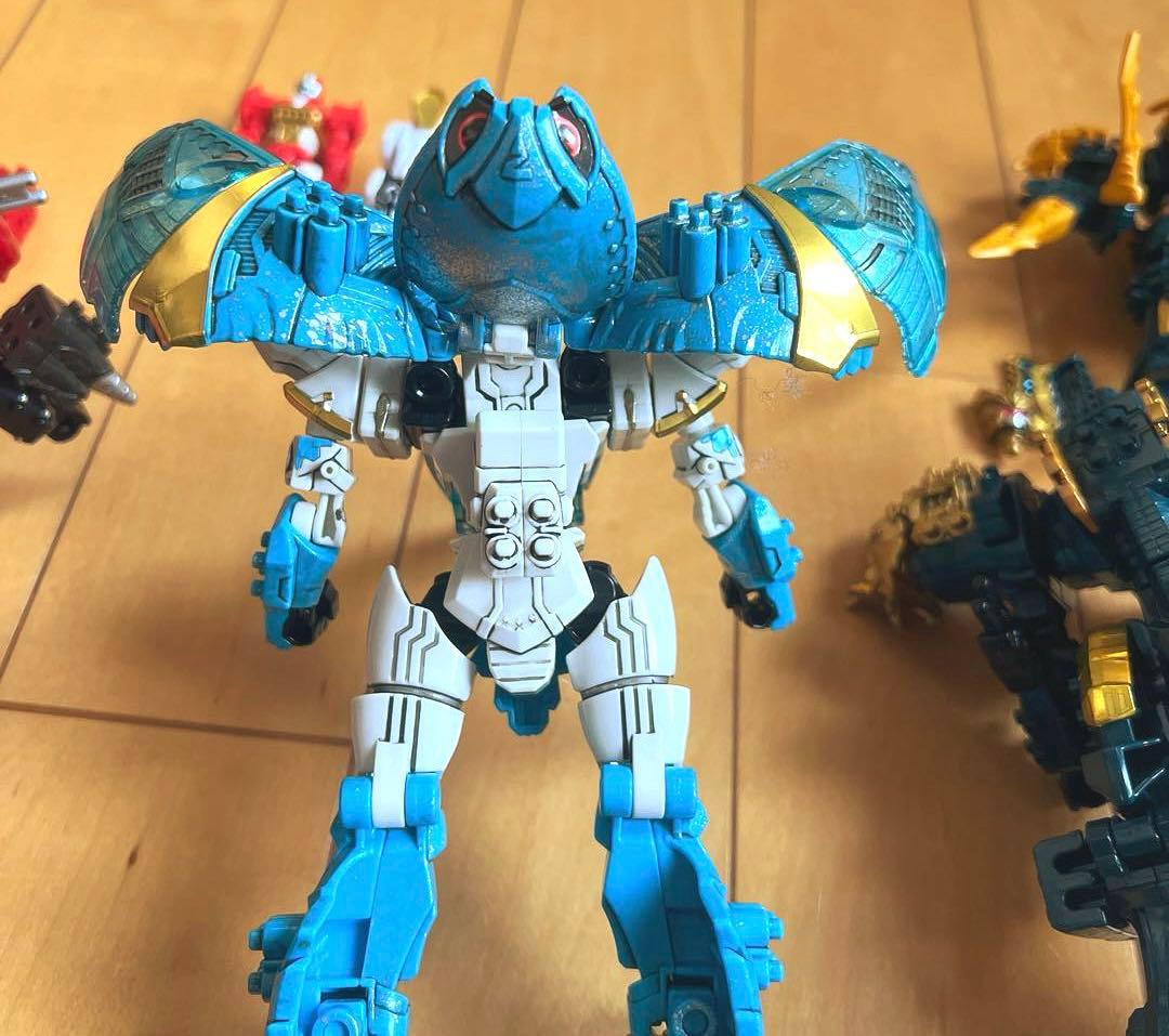 騎士竜戦隊リュウソウジャー＆トバスピノ＆プテライデンオー　ミニプラ（塗装あり）
