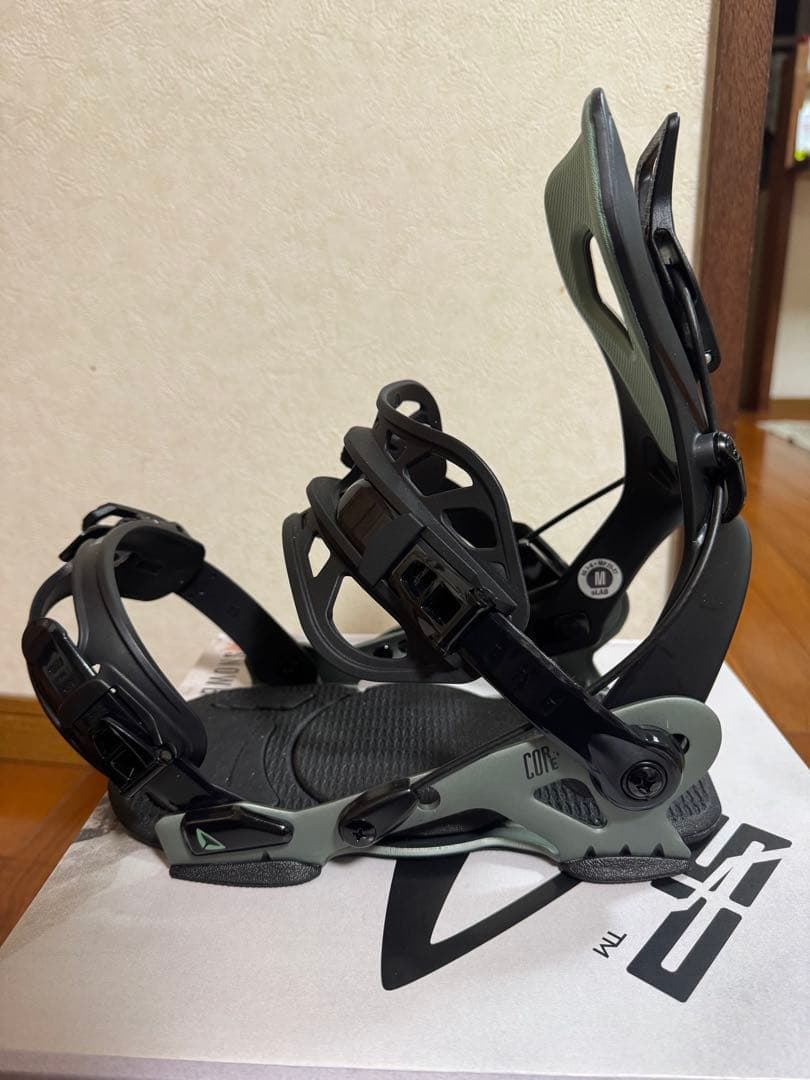 SP bindings CORE 25-26 Mサイズ　グリーン