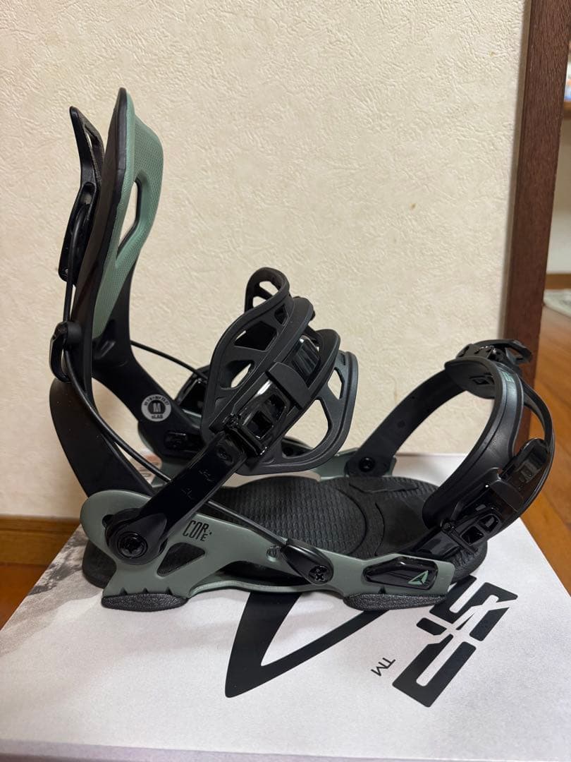 SP bindings CORE 25-26 Mサイズ　グリーン