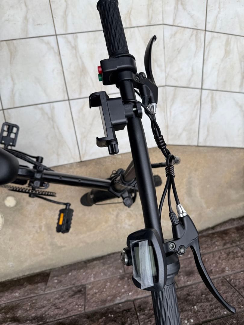 ブラック 電動アシスト自転車