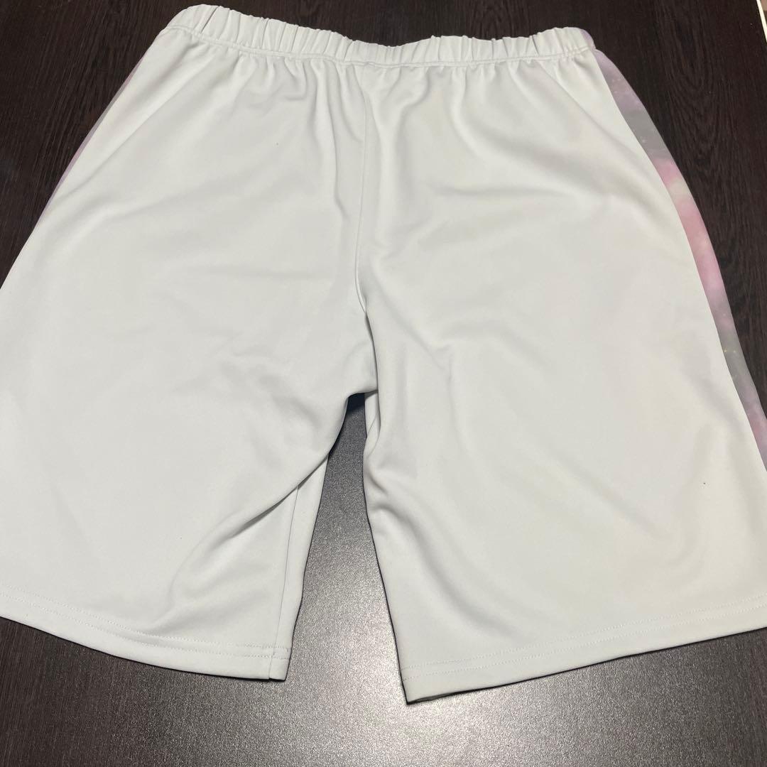YONEX ハーフパンツ ホワイト グラデーション（新品）