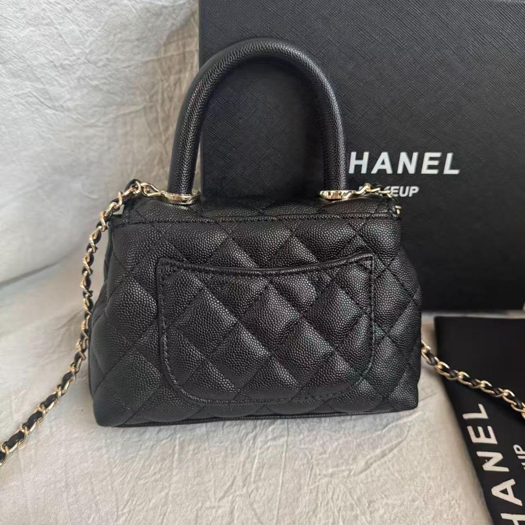 ノベルティ CHANEL VIP顧客限定　ハンドル型 ミニショルダーバッグ