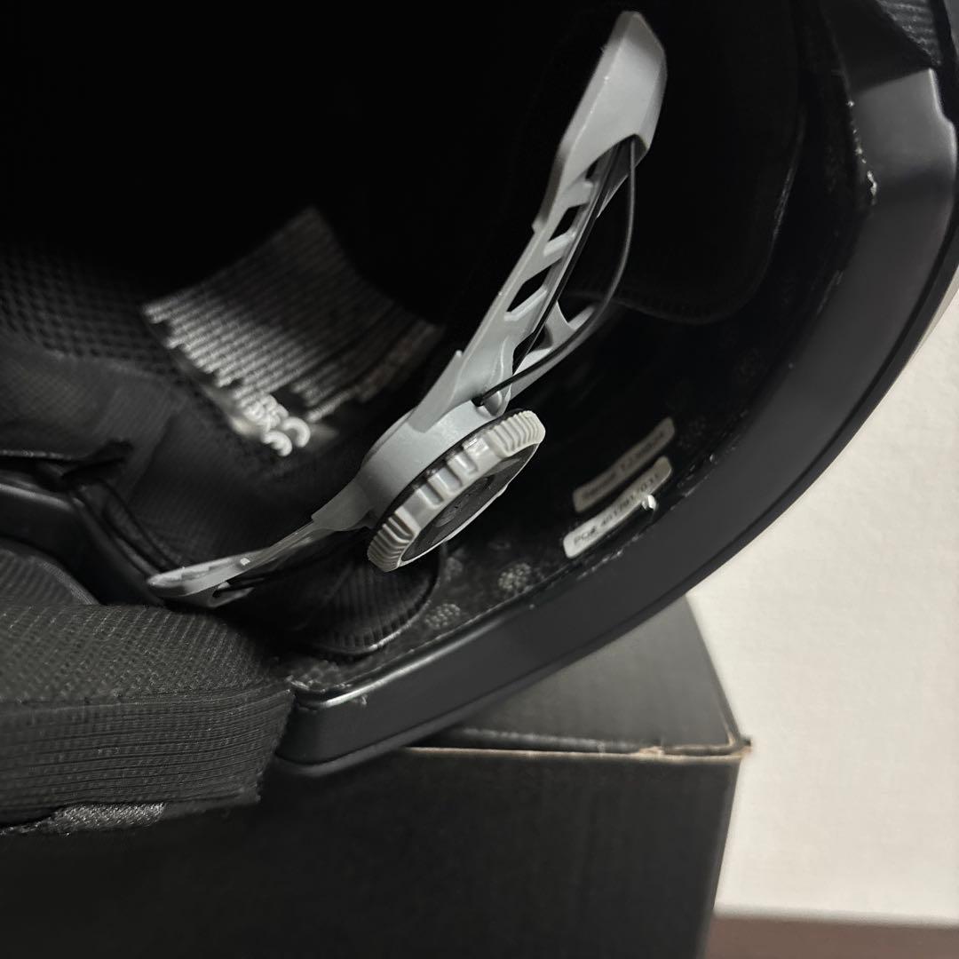 OAKLEY　MOD7　オークリー　スノーボード ヘルメット　スキー