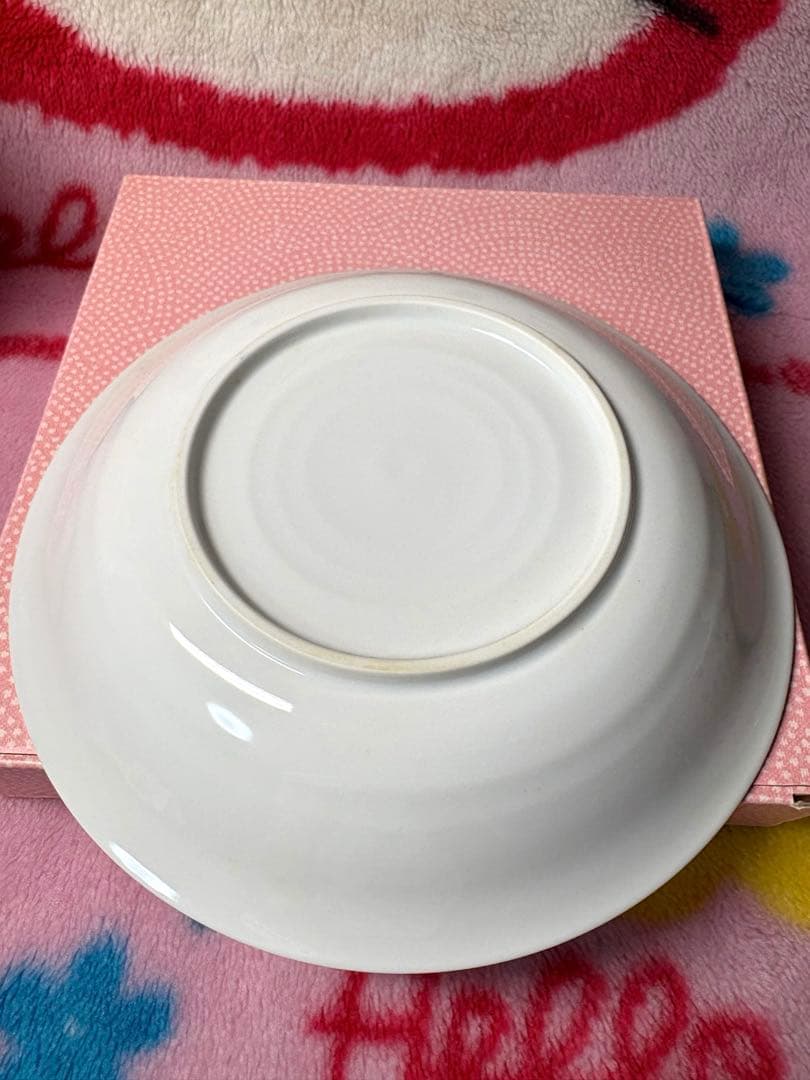 新品　レトロ　2000年　ハローキティ オウギ　桜　和風　中皿　小鉢　多用丼