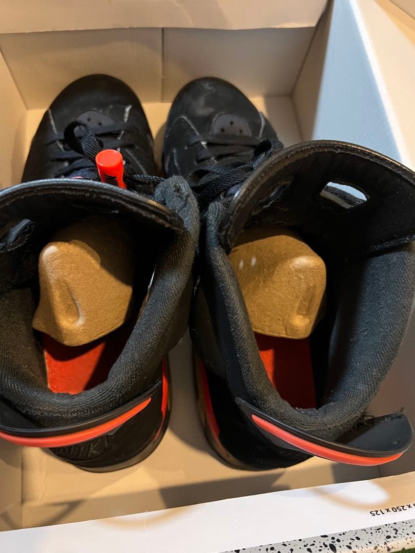 Nike Air Jordan 6 ブラック/オレンジ