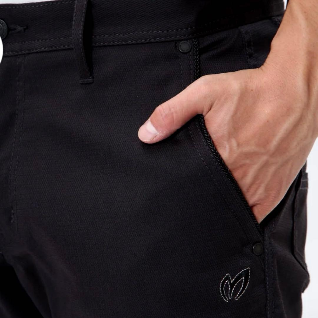 パーリーゲイツ☆新品 マスターバニー 撥水ドビークロスストレッチ ショートパンツ
