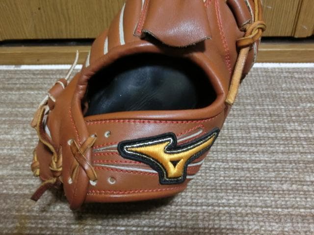 ミズノ軟式グローブ　田中将大モデル
