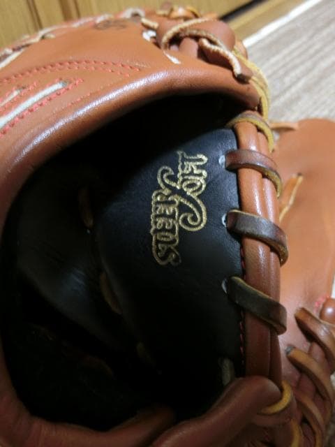 ミズノ軟式グローブ　田中将大モデル