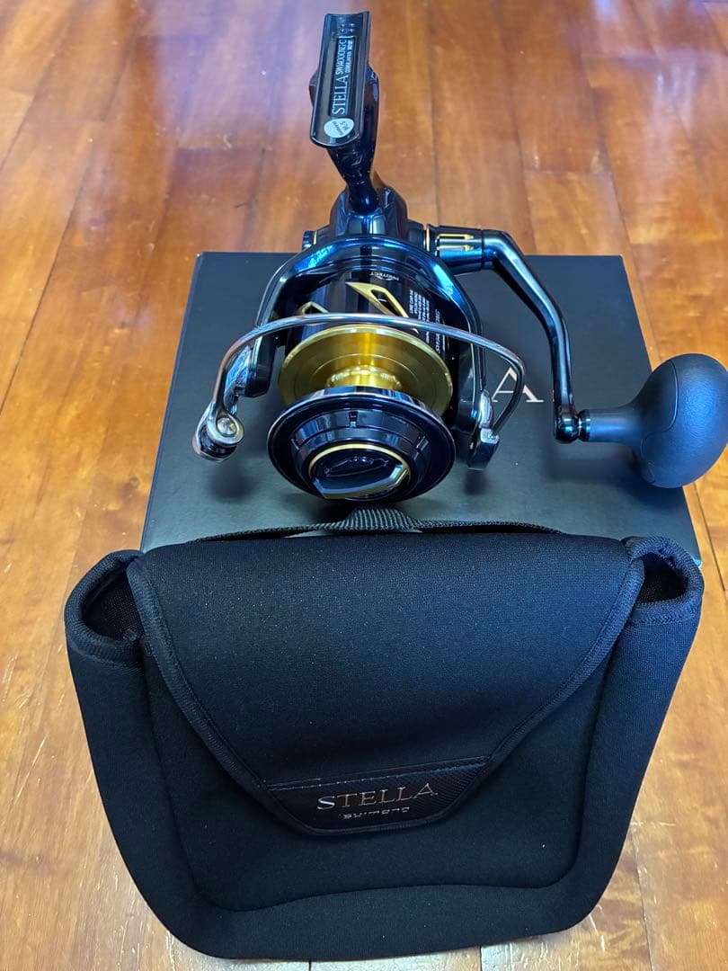 新品未使用　STELLA SW14000XG スピニングリール　シマノ