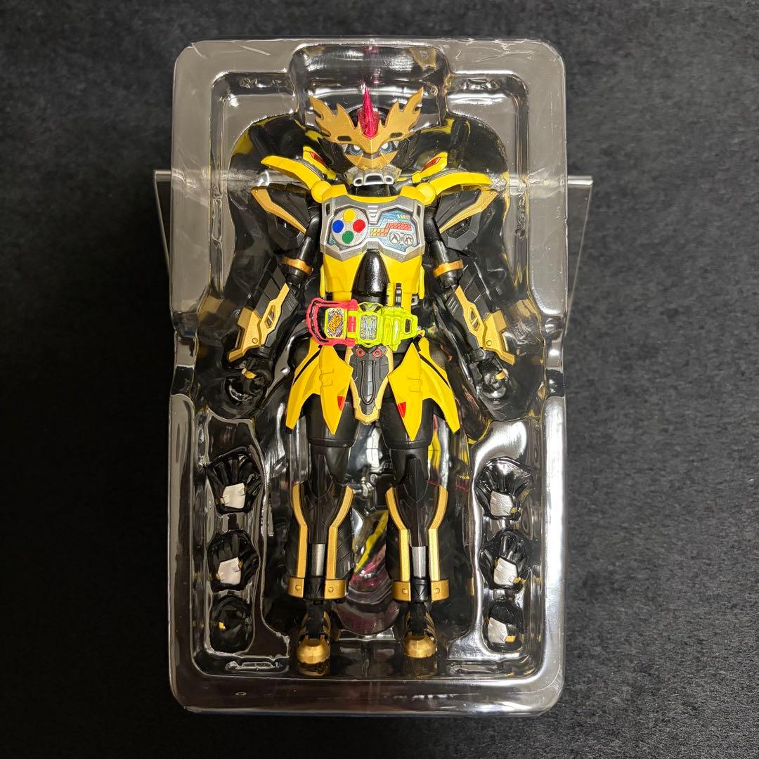 S.H.Figuarts 仮面ライダーレーザー チャンバラバイクゲーマーレベル3