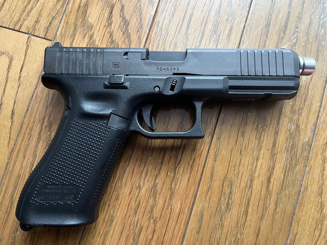 東京マルイ Glock 17 Gen 5 マガジン2本付き