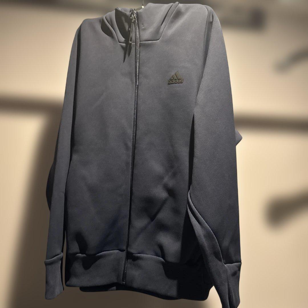 adidas フルジップジャケット ネイビー　大きいサイズ　L L ジャージ