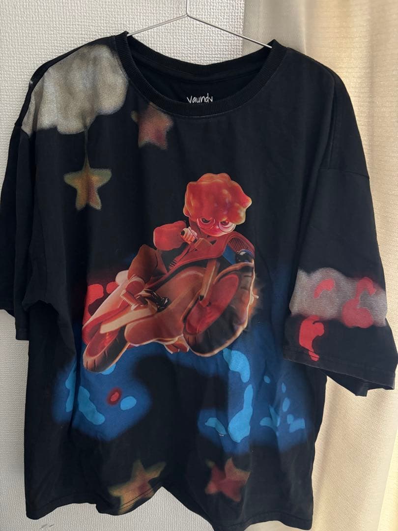 Vaundy ART Work Studio Tシャツ