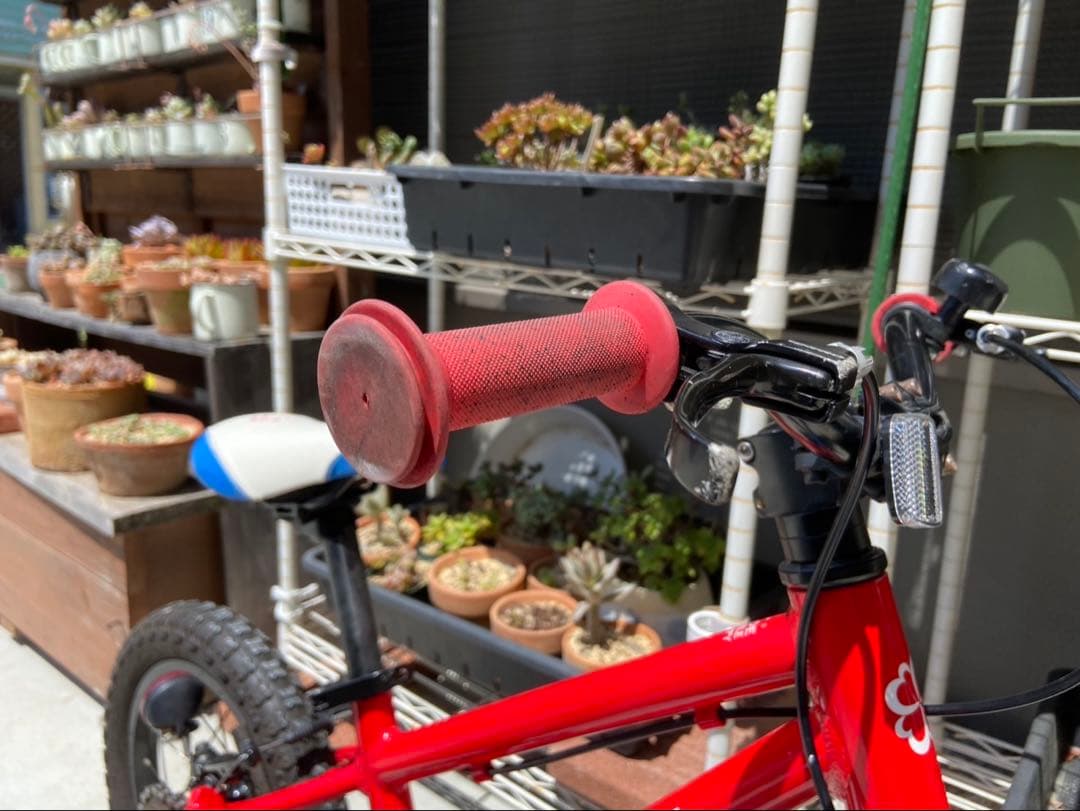 cosmoさん専用 ヨツバサイクル14インチ 子供用自転車 レッド 補助輪付き