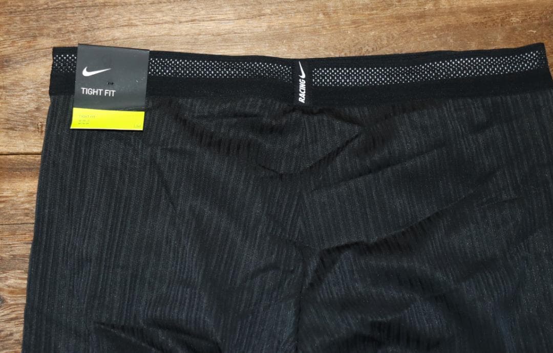 新品 NIKE エアロスイフト ハーフ タイツ (Sサイズ) Ⓗ