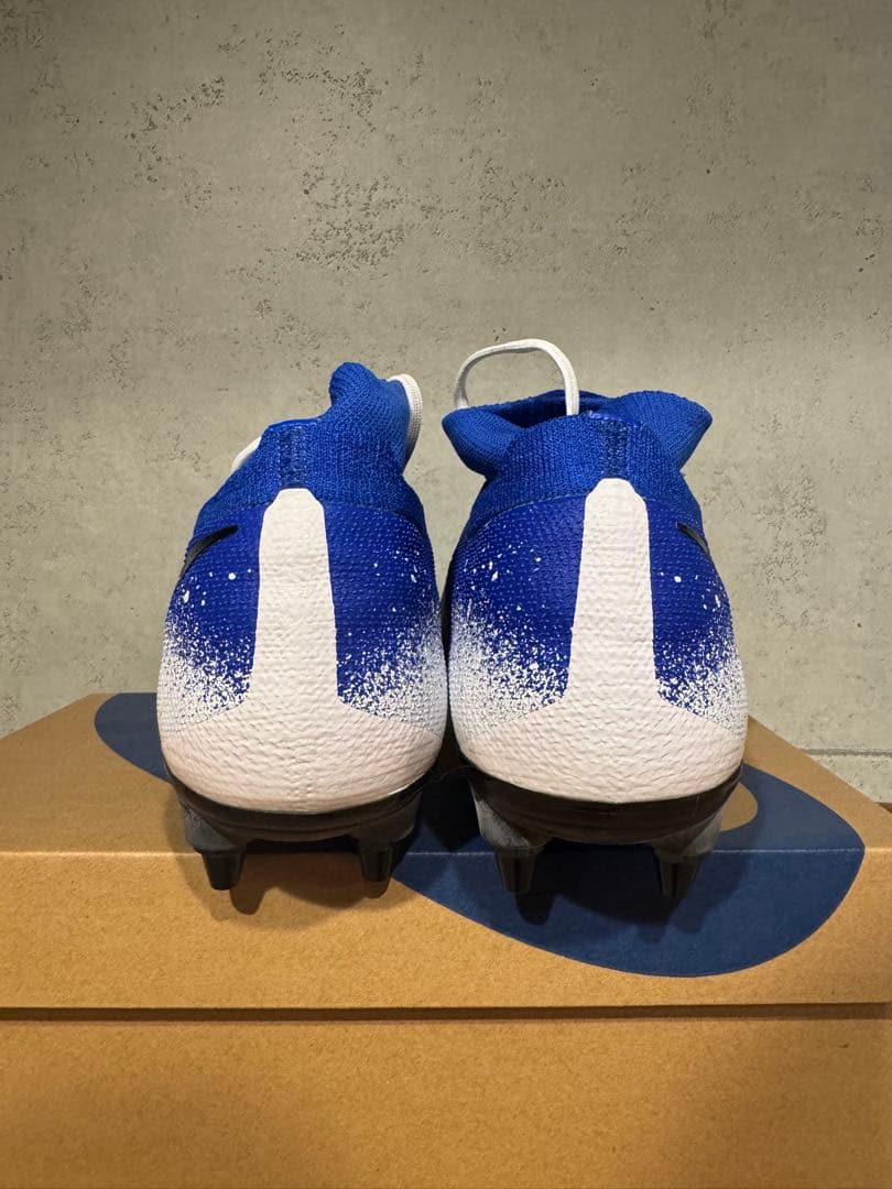 Nike Phantom Vision アンチクロッグ