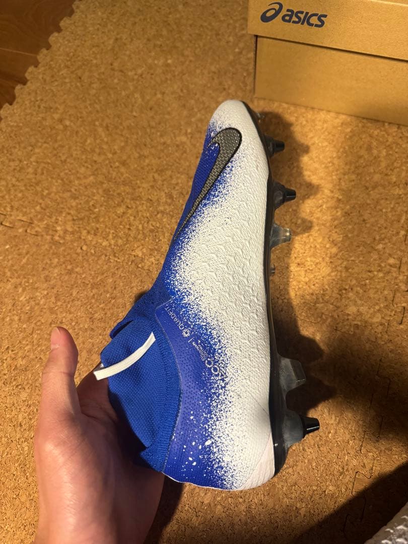 Nike Phantom Vision アンチクロッグ
