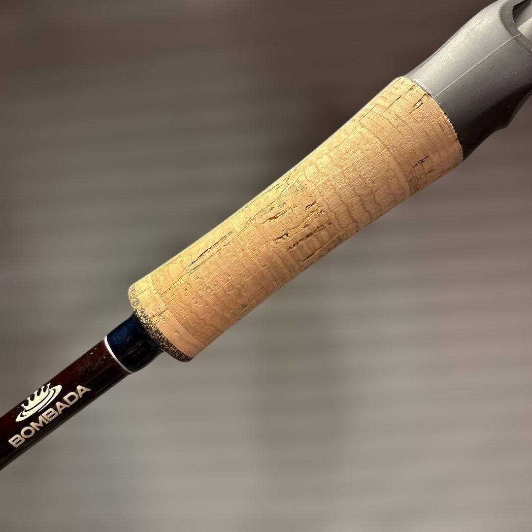 ボンバダ　氷柱　モレーナ53