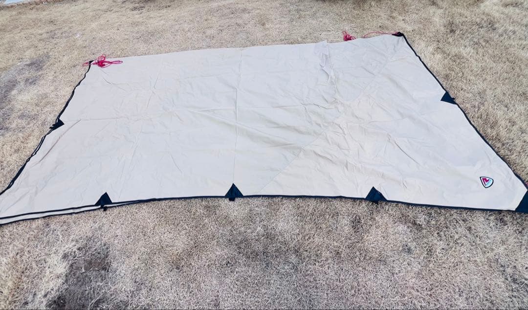 ポール付きROBENS アウトバック タープ 4×4m