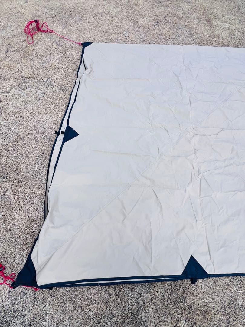 ポール付きROBENS アウトバック タープ 4×4m