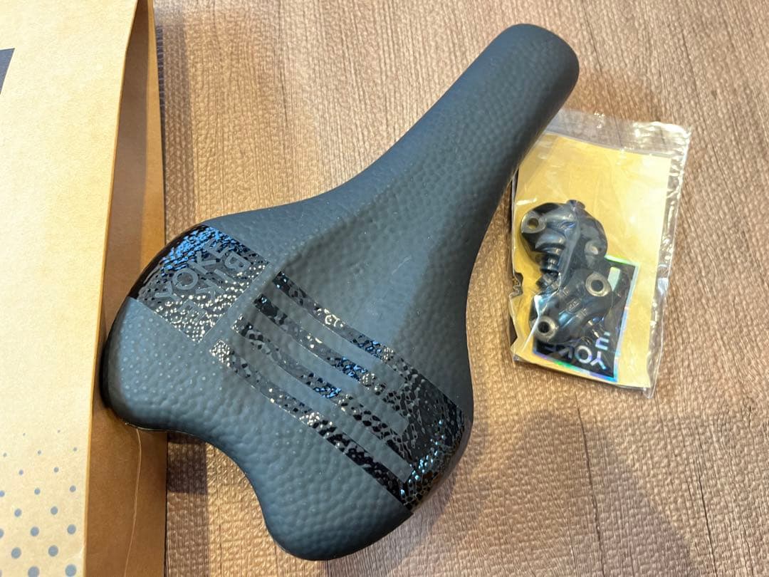 BIKE YOKE バイクヨーク SAGMA アルミレール サドル　未使用