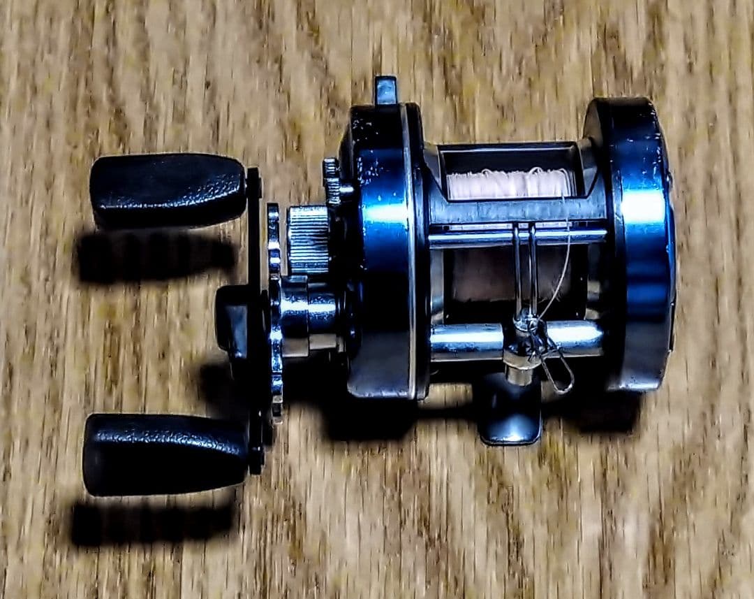 DAIWA　ミリオネア4HM