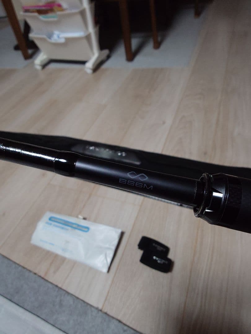 美品　22エクスセンス インフィニティ　B86M