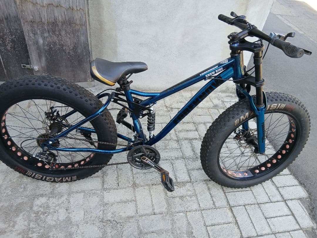 24x4,0インチホイール自転車