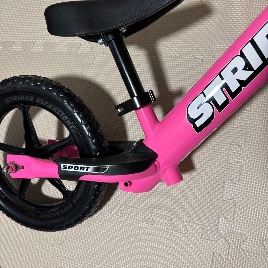 STRIDER スポーツ バランスバイク ピンク