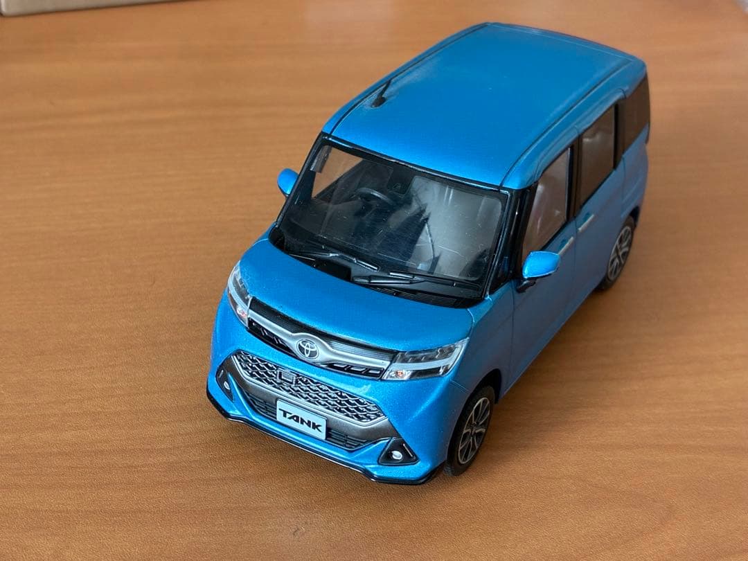 1/30 トヨタタンク　カラーサンプル　ファインブルーマイカメタリック　ミニカー