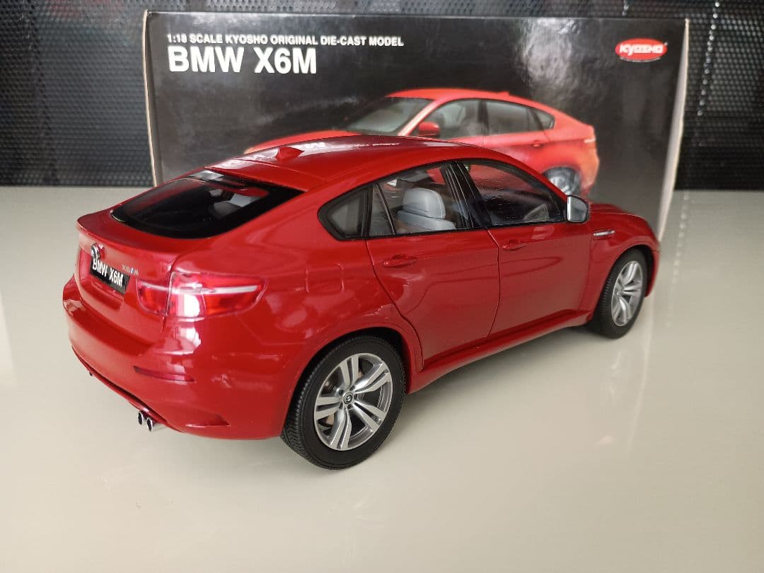 京商 kyosho  X6M E71M 2009 1/18
