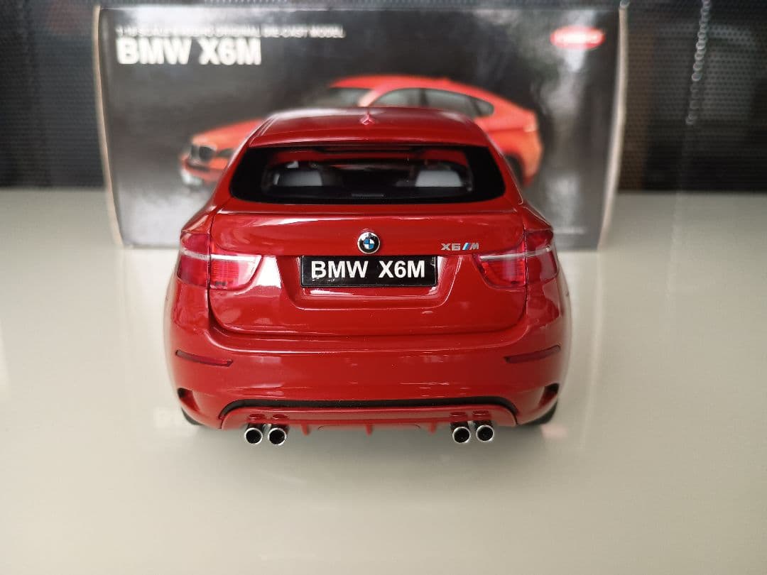 京商 kyosho  X6M E71M 2009 1/18