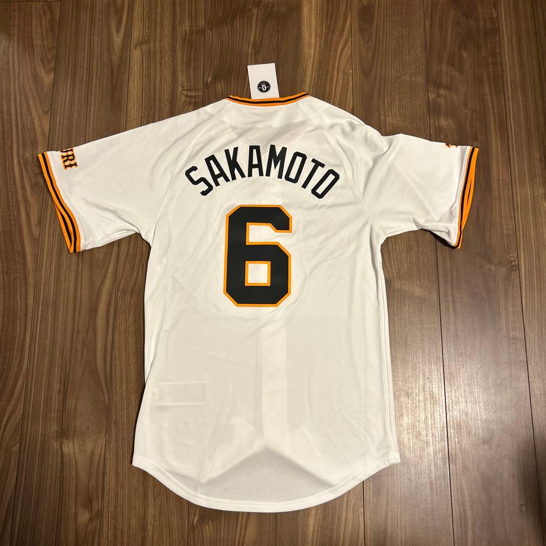 読売　ジャイアンツ　巨人　坂本勇人　ユニフォーム　新品未使用