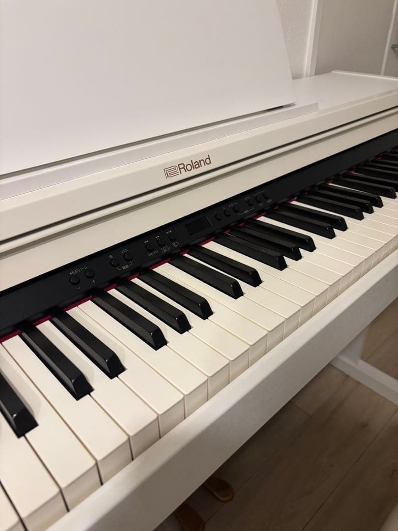 美品 Roland RP501Rシリーズ 電子ピアノ ホワイト