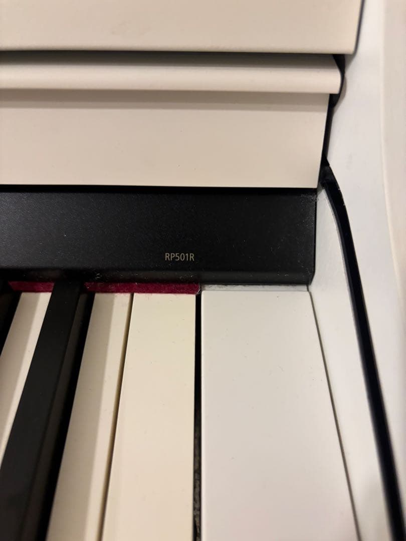 美品 Roland RP501Rシリーズ 電子ピアノ ホワイト