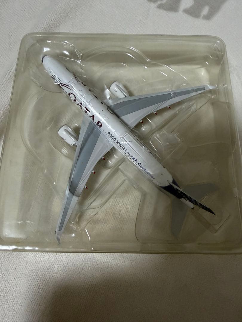 航空機・ヘリコプター Qatar Airways Airbus A350-900 1:400