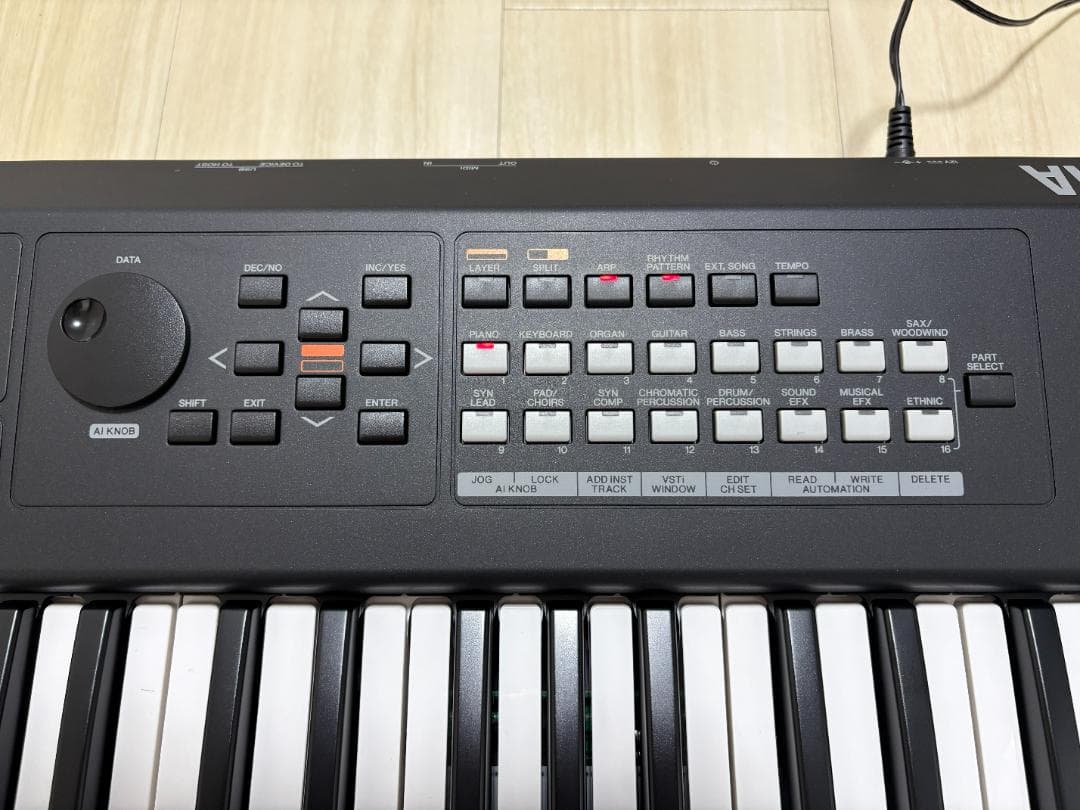 Yamaha MX61 シンセサイザー 61鍵