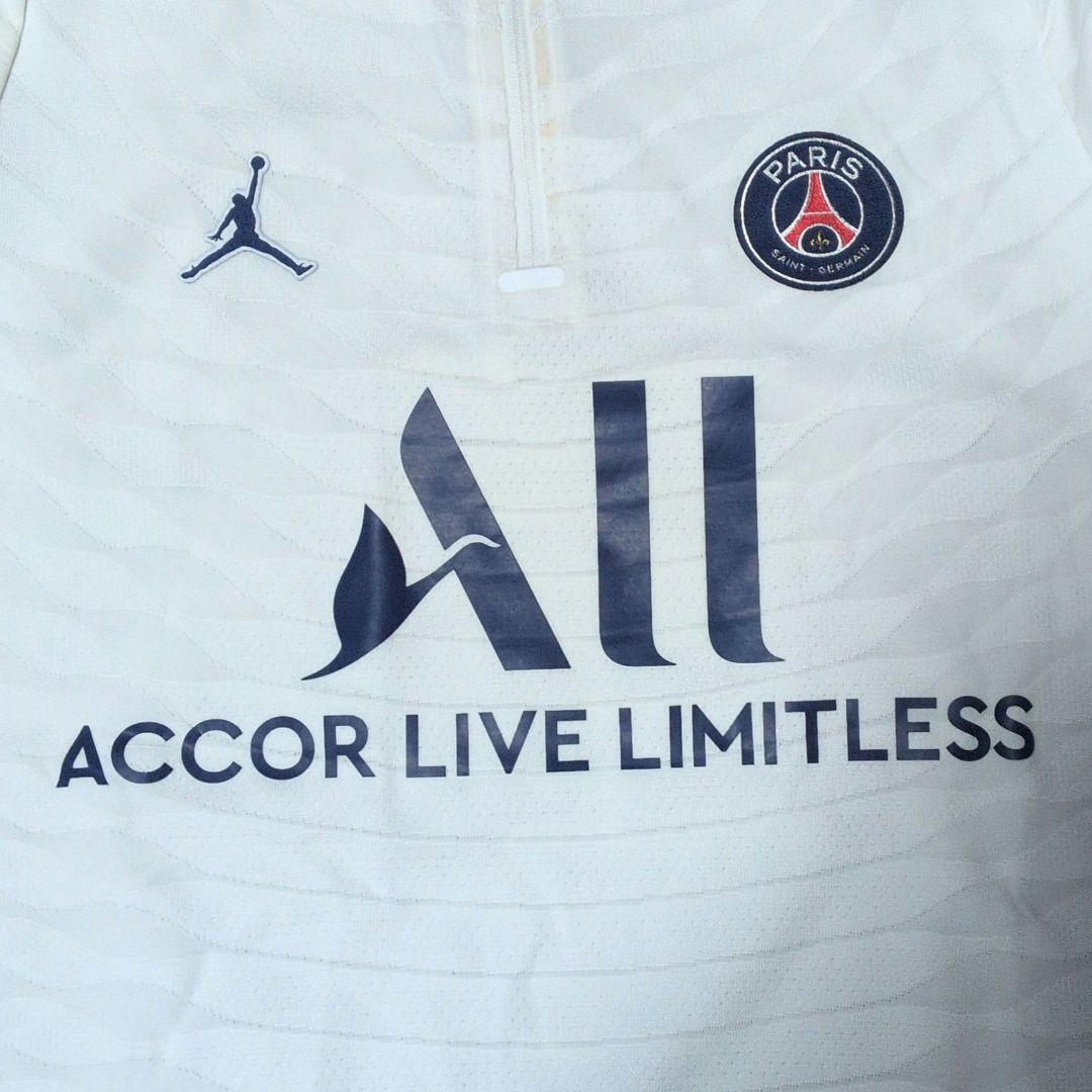 PSG　パリ・サンジェルマン　トレーニングウェア　上下