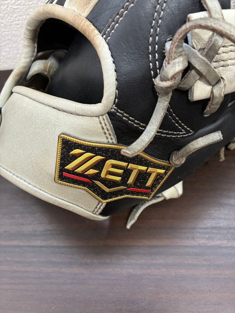 ZETT プロステイタス SE 吉川尚輝モデル