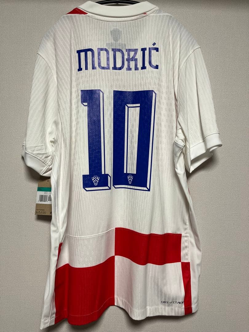 正規品　クロアチア　モドリッチ　オーセンティック　ユニフォーム　ユーロ2024