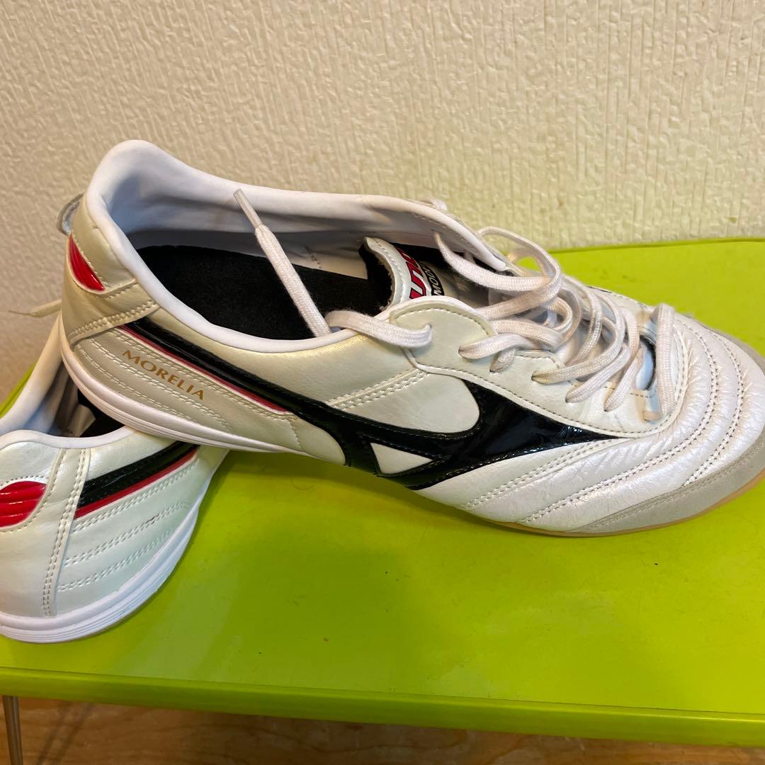 Mizuno Morelia フットサルシューズ