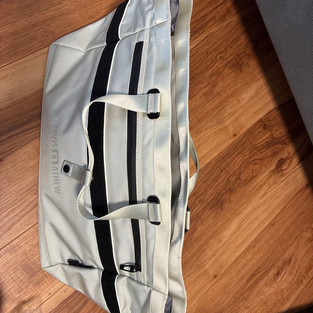 TRAVIS MATHEW ゴルフダッフルバッグ