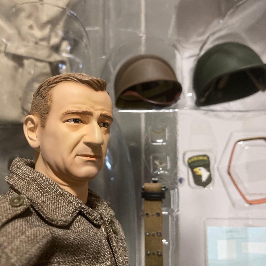 ドラゴンモデルズ1/6アメリカ陸軍第101空挺師団チャールズ・カーソン大佐