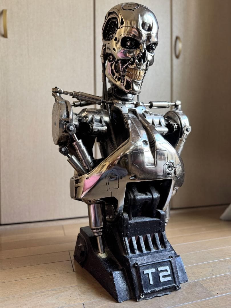 オカルィマ ターミネーター2 T-800 1/1スケール ライフサイズ バスト
