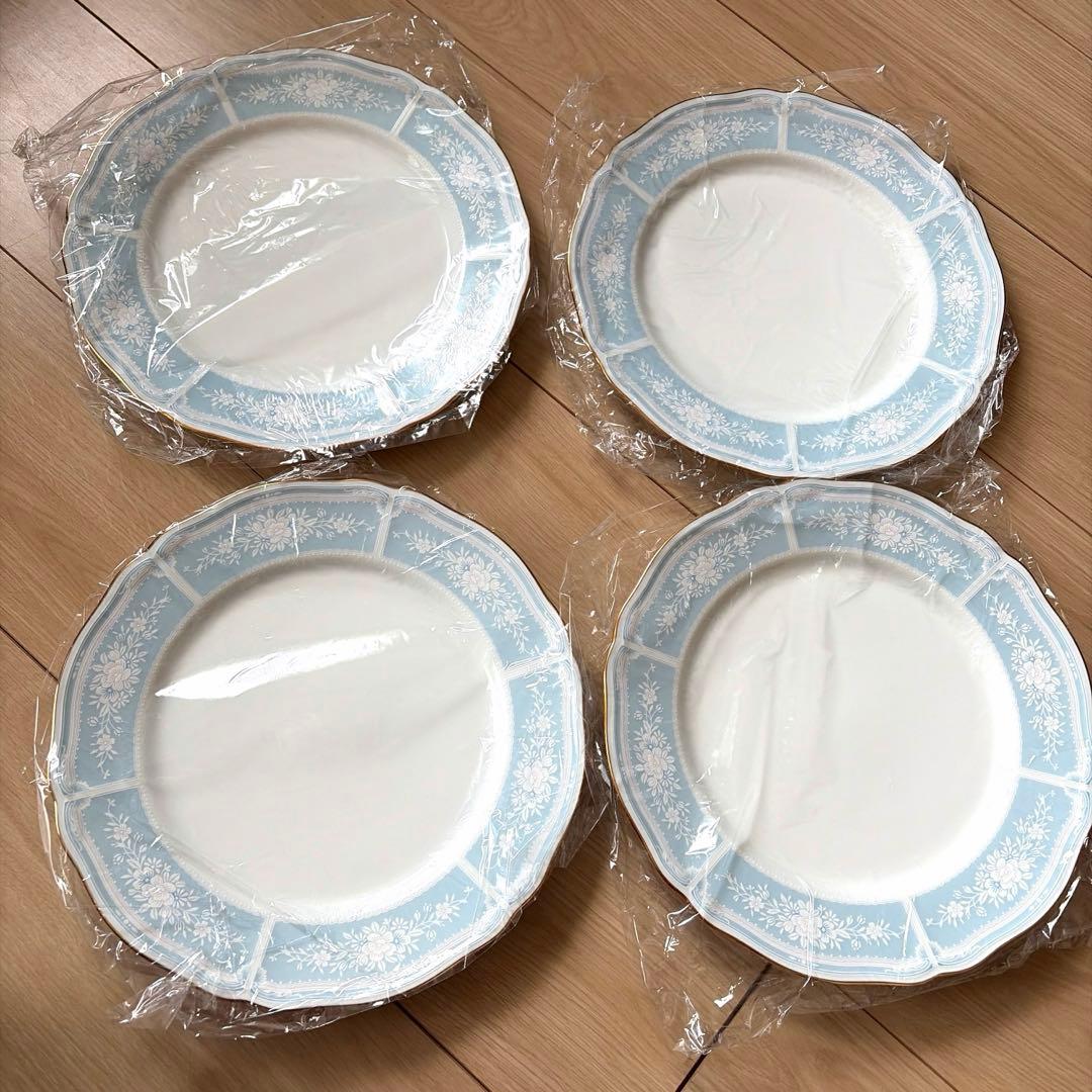 【新品】　Noritake プレートセット 4枚