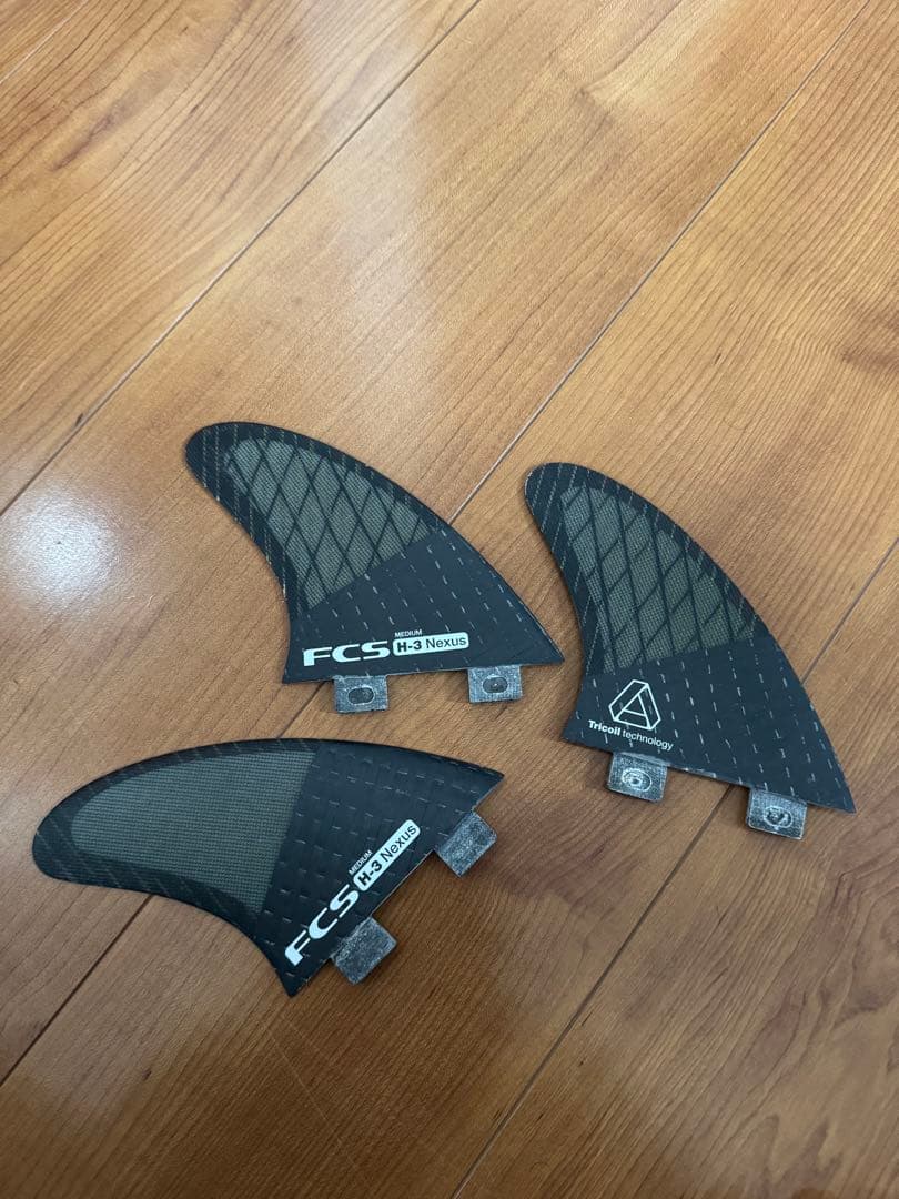最終値下　FCS H-3 Nexus トライフィン Mサイズ