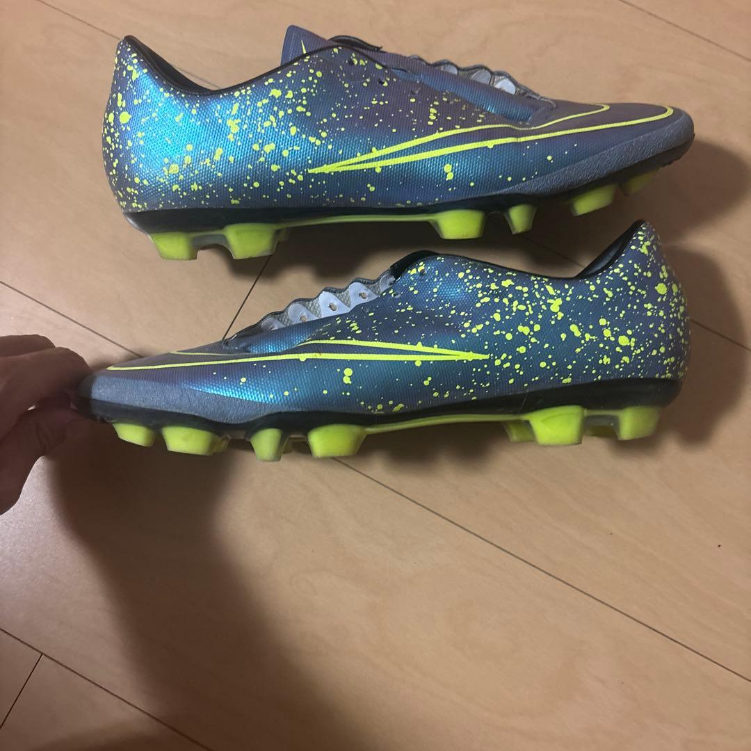サッカースパイクNIKE マーキュリアル　27.5 HG